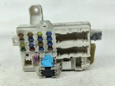 Peça sobressalente para automóvel em segunda mão caixa de fusíveis e relés por mazda 6 hatchback (gg) 2.0 di (gg14) referências oem iam 