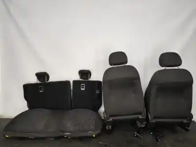 Second-hand car spare part complete seat set for opel corsa e (x15) 1.4 (08 68) oem iam references   