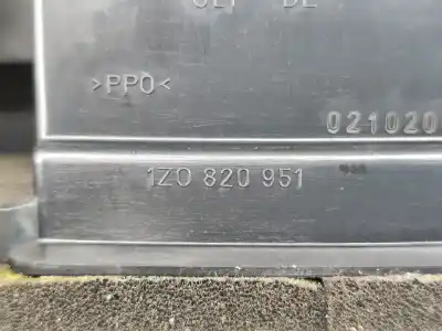 Автозапчасти б/у аэрационная решетка за skoda octavia ii (1z3) 2.0 tdi 16v ссылки oem iam 1z0820951  