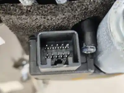 Автозапчасти б/у потолок за nissan qashqai / qashqai +2 i (j10, nj10, jj10e) 2.0 ссылки oem iam 4223021  