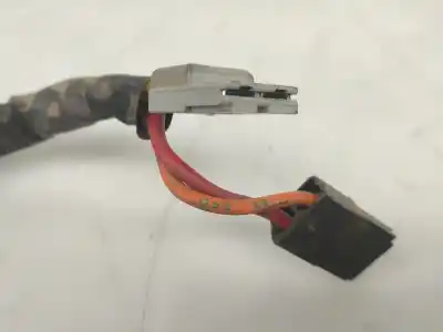 Second-hand car spare part ignition switch for renault clio i (b/c57_, 5/357_) 1.2 (b/c/s57a b/c57s 5/357f 5/357j 5/357l 5/357r) oem iam references   