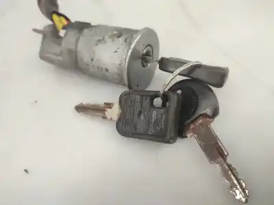 Second-hand car spare part ignition switch for renault clio i (b/c57_, 5/357_) 1.2 (b/c/s57a b/c57s 5/357f 5/357j 5/357l 5/357r) oem iam references   