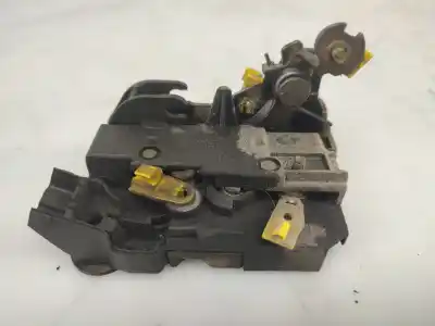 Second-hand car spare part left front door lock for renault clio i (b/c57_, 5/357_) 1.2 (b/c/s57a b/c57s 5/357f 5/357j 5/357l 5/357r) oem iam references 