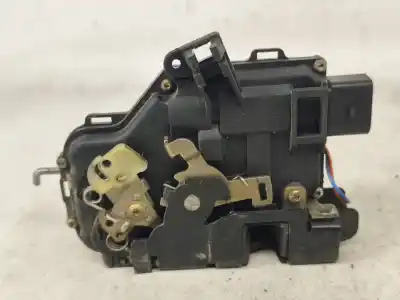 Автозапчастина б/у замок передніх дверей лівий для audi a6 avant (4b5) 2.5 tdi посилання на oem iam 4b1837015b  