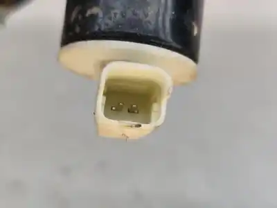 Автозапчастина б/у правий ліхтар в дверях для nissan qashqai / qashqai +2 i (j10, nj10, jj10e) 2.0 посилання на oem iam 89071064  