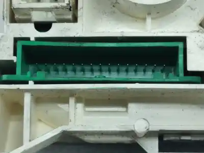 Автозапчастина б/у клімат-контроль для renault clio ii (bb0/1/2_, cb0/1/2_) 1.2 16v (bb05. bb0w. bb11. bb27. bb2t. bb2u. bb2v. cb05.... gasolina 2002 5p посилання на oem iam 8200147157  