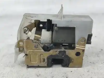 Автозапчастина б/у замок дверей заднього лівого для renault clio ii (bb0/1/2_, cb0/1/2_) 1.2 16v (bb05. bb0w. bb11. bb27. bb2t. bb2u. bb2v. cb05.... gasolina 2002 5p посилання на oem iam 2 pinos  