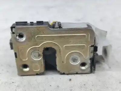 Автозапчастина б/у замок дверей заднього лівого для renault clio ii (bb0/1/2_, cb0/1/2_) 1.2 16v (bb05. bb0w. bb11. bb27. bb2t. bb2u. bb2v. cb05.... gasolina 2002 5p посилання на oem iam 2 pinos  