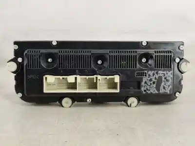 Pièce détachée automobile d'occasion commande de climatisation / chauffage pour volkswagen passat b6 variant (3c5) 2.0 tdi références oem iam 74677580  