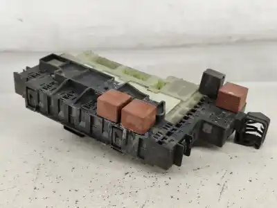 Pezzo di ricambio per auto di seconda mano scatola relè/fusibili per renault clio ii fase i (b/cb0) (1998->) 1.9 d (b/cb0e) riferimenti oem iam 7700429664f  