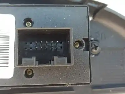 Pièce détachée automobile d'occasion commande de lève vitre avant gauche pour skoda fabia i combi (6y5) 1.4 16v références oem iam 1j4959857c  