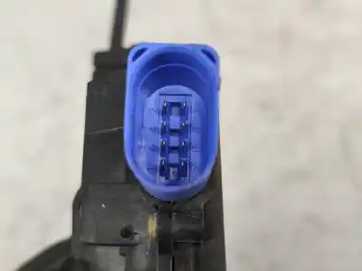 Second-hand car spare part rear left door lock for skoda fabia i combi (6y5) 1.4 16v oem iam references 3b1837015n  