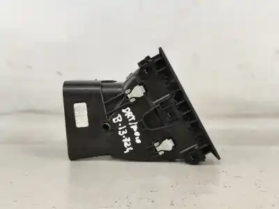 Автозапчастина б/у аераційна решіта для peugeot 308 sw ii (lc_, lj_, lr_, lx_, l4_) 1.6 hdi / bluehdi 115 (lcbhxm lcbhxt) посилання на oem iam   