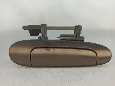 Peça sobressalente para automóvel em segunda mão puxador exterior traseiro direito por toyota yaris (_p1_) 1.0 (scp10_) referências oem iam 