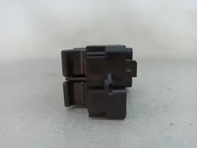 Peça sobressalente para automóvel em segunda mão botão / interruptor elevador vidro dianteiro esquerdo por mazda 2 (dy) 1.2 referências oem iam 0574535  