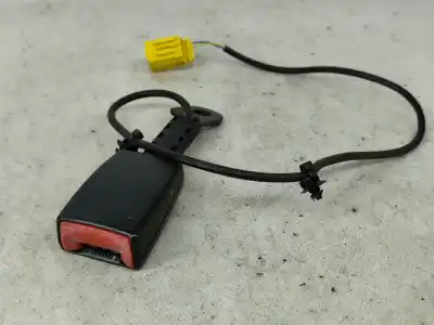 Second-hand car spare part right front seat belt buckle for porsche cayenne (9pa) s 4.5 gasóleo 2004 5p oem iam references 7l0857778c