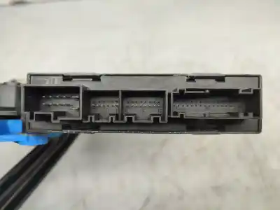 Автозапчасти б/у задний правый стеклорегулятор за porsche cayenne (9pa) s 4.5 gasóleo 2004 5p ссылки oem iam 7l0839462  