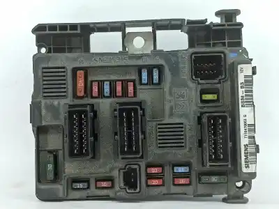 Peça sobressalente para automóvel em segunda mão caixa de fusíveis e relés por citroen c5 i (dc_) 1.8 16v (dc6fzb dc6fze) referências oem iam 964349888000