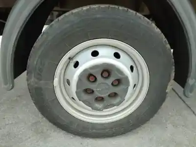 Автозапчастина б/у шина для iveco daily vi furgón 33s13, 35s13, 35c13 посилання на oem iam r16 Автозапчастина б/у шина для iveco daily vi furgón 33s13, 35s13, 35c13 посилання на oem iam r16