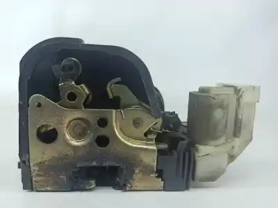 Recambio de automóvil de segunda mano de CERRADURA DELANTERO IZQUIERDO para FIAT PUNTO (176_) 55 1.1 referencias OEM IAM   