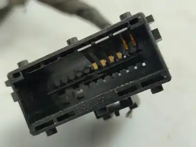 Second-hand car spare part left front seat belt buckle for renault kangoo express (fw0/1_) 1.5 dci k9ka800 oem iam references 878977650r   Second-hand car spare part left front seat belt buckle for renault kangoo express (fw0/1_) 1.5 dci k9ka800 oem iam references 878977650r