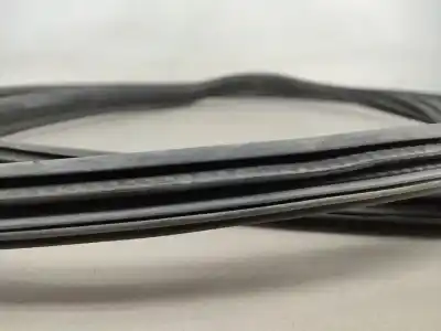 Автозапчасти б/у универсальная резина за bmw 1 coupé (e82) 120 d ссылки oem iam 7164948  