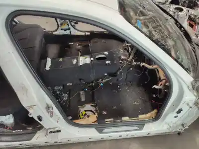 Peça sobressalente para automóvel em segunda mão borracha genérica por bmw 1 (f20) 116 d referências oem iam 