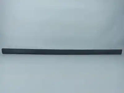 Peça sobressalente para automóvel em segunda mão moldagem por opel combo tour 1.3 cdti 16v referências oem iam 