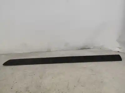 Peça sobressalente para automóvel em segunda mão moldagem por seat inca (6k9) 1.9 d cl familiar referências oem iam 