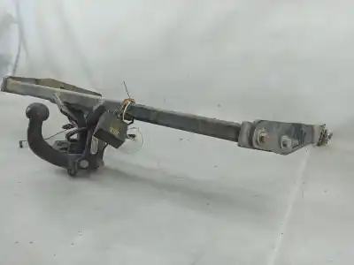 Second-hand car spare part trailer hitch for ford focus iii 1.6 tdci oem iam references   