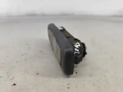 Second-hand car spare part interior light for ssangyong musso (fj) 2.9 td oem iam references   