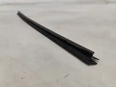 Peça sobressalente para automóvel em segunda mão moldagem por bmw 5 (e60) 525 d referências oem iam   