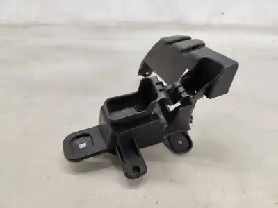 Second-hand car spare part front right bumper guide for jaguar i-pace (x590) ev400 awd oem iam references   