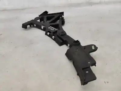 Second-hand car spare part front right bumper guide for jaguar i-pace (x590) ev400 awd oem iam references   