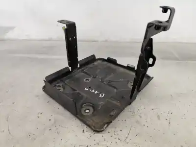 Second-hand car spare part medium for jaguar i-pace (x590) ev400 awd oem iam references j9d310723  