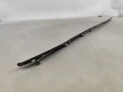 Peça sobressalente para automóvel em segunda mão moldagem por bmw 3 (e46) 320 d referências oem iam   