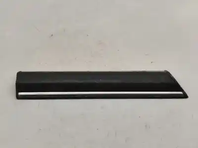 Second-hand car spare part decorative moulding for opel kadett e (t85) 1.3 s (c19. d19) oem iam references 