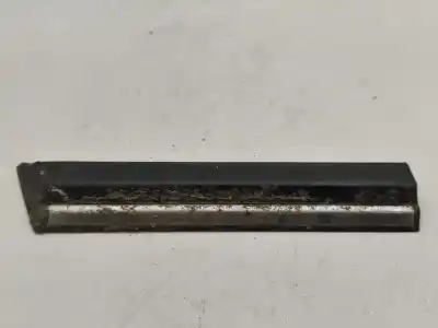Peça sobressalente para automóvel em segunda mão moldagem por opel kadett e (t85) 1.3 s (c19. d19) referências oem iam   