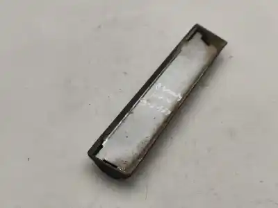 Peça sobressalente para automóvel em segunda mão moldagem por opel kadett e (t85) 1.3 s (c19. d19) referências oem iam   