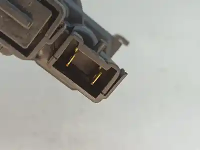 Автозапчастина б/у паливна зовнішня кришка двигуна для renault clio iii (br0/1, cr0/1) 1.2 16v (br02 br0j br11 cr02 cr0j cr11) посилання на oem iam 8200312600  