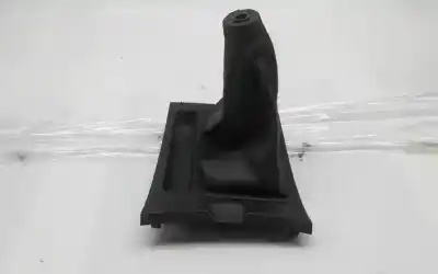 Pièce détachée automobile d'occasion pommeau de levier de vitesses pour mazda 3 (bk) 1.3 (bk14) références oem iam br5v 64 341