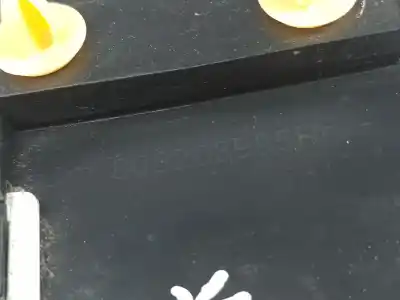 Pezzo di ricambio per auto di seconda mano modanatura per renault twingo iii (bcm_) 0.9 tce 90 riferimenti oem iam   