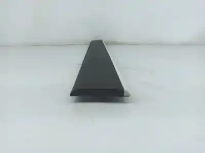 Pezzo di ricambio per auto di seconda mano modanatura per renault twingo iii (bcm_) 0.9 tce 90 riferimenti oem iam   