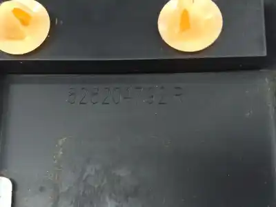 Pezzo di ricambio per auto di seconda mano modanatura per renault twingo iii (bcm_) 0.9 tce 90 riferimenti oem iam   