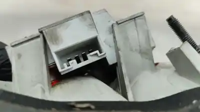 Second-hand car spare part front right headlight for bmw 3 touring (e46) 330 d oem iam references 63216905630  