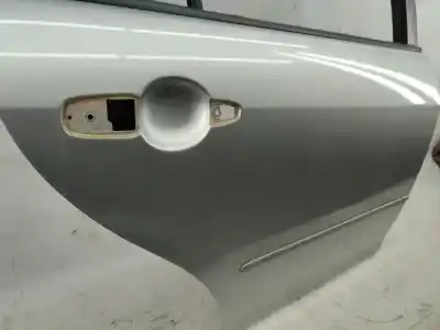 Автозапчасти б/у дверь задняя правая за mazda 6 hatchback (gg) 2.0 di (gg14) ссылки oem iam   