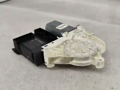Peça sobressalente para automóvel em segunda mão motor elevador vidro dianteiro esquerdo por volkswagen passat b6 variant (3c5) 2.0 tdi referências oem iam 992729105  