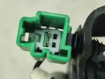 Автозапчасти б/у крюк для ремня задний правый за land rover range rover evoque (l538) 2.0 d 4x4 ссылки oem iam 617939000  