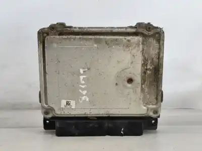 Pezzo di ricambio per auto di seconda mano centralina motore per volkswagen passat b6 variant (3c5) 2.0 tdi riferimenti oem iam 03g906021nk  