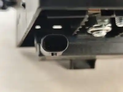 Автозапчастина б/у реле/запоперівник для volvo v40 hatchback (525) d2 посилання на oem iam 31409757  